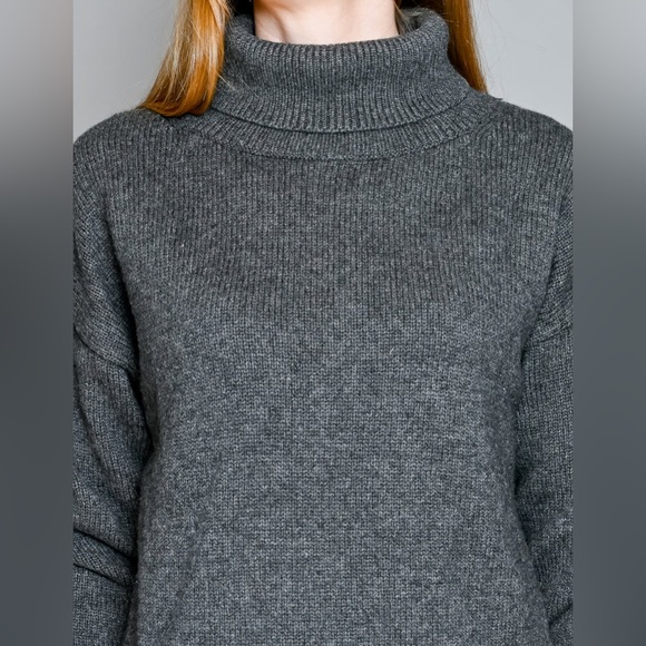 Babaton | NICOLAS Cashmere & Wool Marled Turtleneck Sweater - Picture 2 of 9